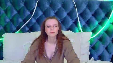 Arinakubrick online show from 11-26-25, 04:35