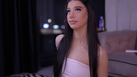 Arina online show from 12-19-25, 06:48