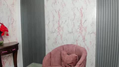 arisha_lee2 online show from 01-14-25, 02:29