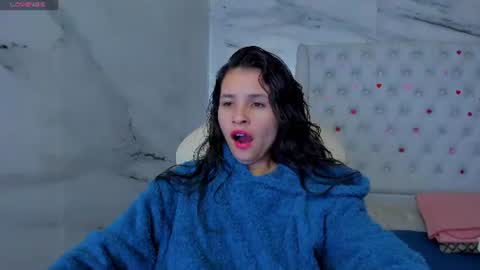 arisha_lee2 online show from 06-15-26, 11:56