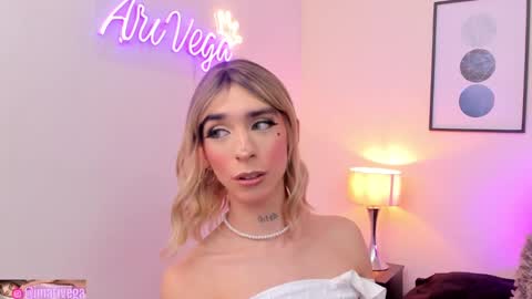   Nice to meet you  thumb up me please its important I  LOOK MY BIO DOWN online show from 02-21-25, 12:27