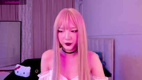 Snapshot of ariya_star chatting on 05-06-26, 02:11 Ariya online show from 05-06-26, 02:11