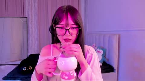 Snapshot of ariya_star chatting on 05-08-26, 02:00 Ariya online show from 05-08-26, 02:00