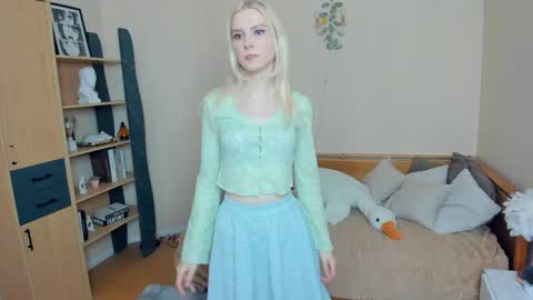 Emily online show from 05-23-26, 08:29