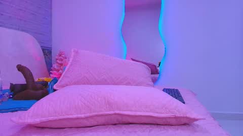 Arleth  online show from 11-25-25, 03:06