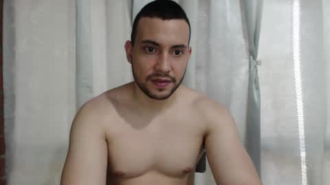 Snapshot of armando_2002 chatting on 05-09-26, 05:51 ARMANDO online show from 05-09-26, 05:51
