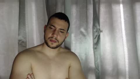 Snapshot of armando_2002 chatting on 05-12-26, 06:16 ARMANDO online show from 05-12-26, 06:16
