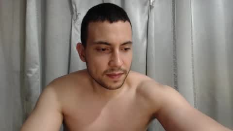 Snapshot of armando_2002 chatting on 05-18-26, 05:13 ARMANDO online show from 05-18-26, 05:13