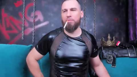 Armando online show from 11-17-25, 09:42