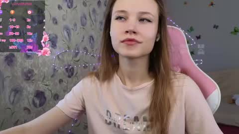 Snapshot of armurra chatting on 05-15-26, 06:20 armurra online show from 05-15-26, 06:20