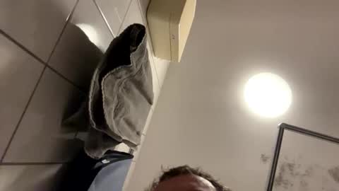 armyskater32 online show from 01-14-26, 09:20