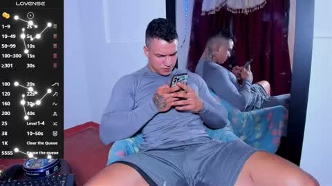 Arnold fit hot98 online show from 01-04-25, 12:38