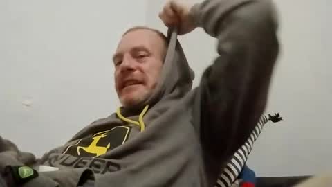 Snapshot of arnoldsean183 chatting on 11-02-25, 01:19 arnoldsean183 online show from 11-02-25, 01:19