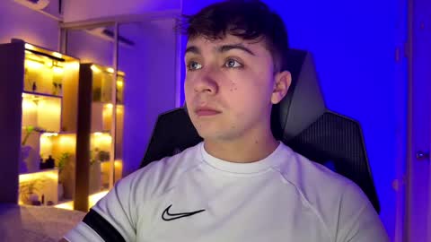 aron__cooper online show from 09-22-25, 12:01