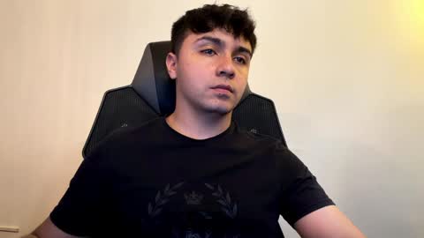 aron__cooper online show from 04-18-26, 09:37