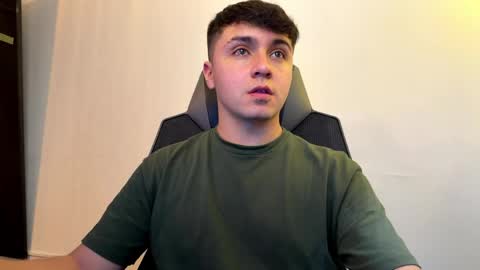 aron__cooper online show from 05-30-26, 03:09