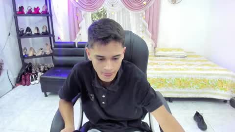 Aaron online show from 09-13-25, 08:19