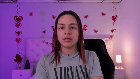 Aron cruz  online show from 02-12-25, 01:59