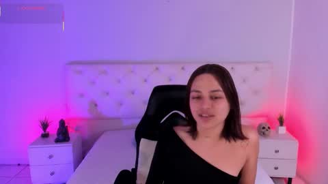 Aron cruz  online show from 10-15-25, 01:44