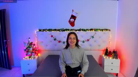 Aron cruz  online show from 12-22-25, 12:46