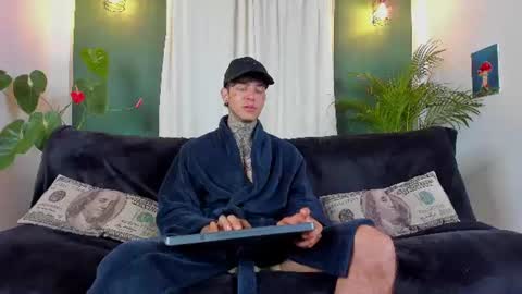 Aron ford online show from 06-09-26, 12:11
