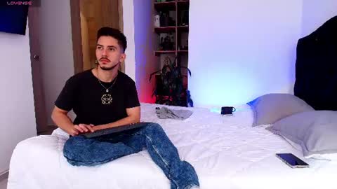 Aron Santoro online show from 07-20-26, 03:58