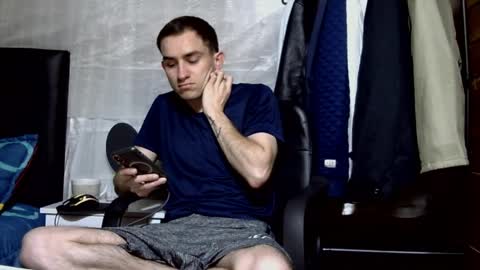 Snapshot of arongfranco chatting on 04-28-26, 02:38 Aron G Franco online show from 04-28-26, 02:38