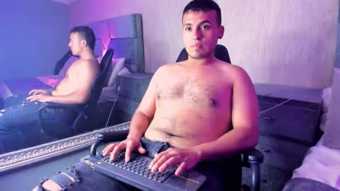 AronOlsen online show from 02-20-26, 08:20