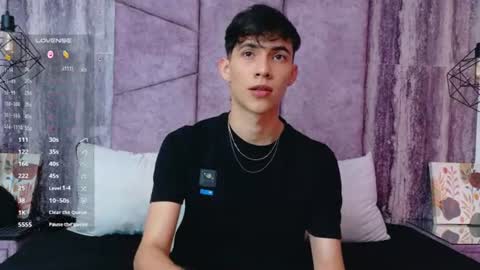Arontawers online show from 06-15-26, 07:16