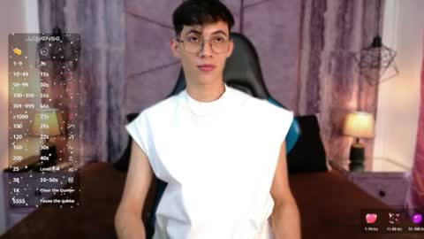 Arontawers online show from 07-27-26, 07:43