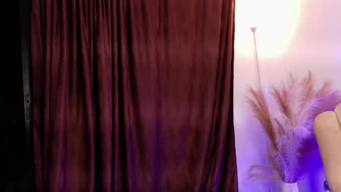   online show from 05-19-26, 01:56
