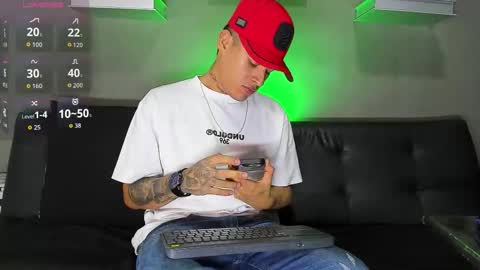 AROON HOT online show from 02-12-26, 07:42