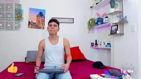 Aroon   online show from 07-04-26, 03:24