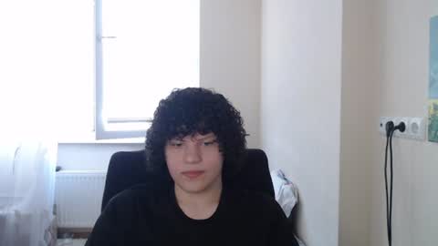Snapshot of arsen_schneider chatting on 07-23-26, 02:15 Arsen online show from 07-23-26, 02:15