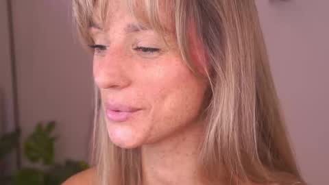 Snapshot of artease chatting on 09-13-25, 04:23 Arti  Next Streams -  online show from 09-13-25, 04:23