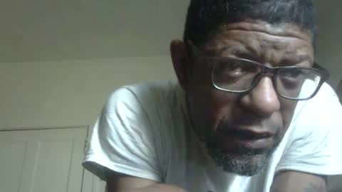 Arteblazze not daddy boy bitch or nigga online show from 12-18-25, 04:13