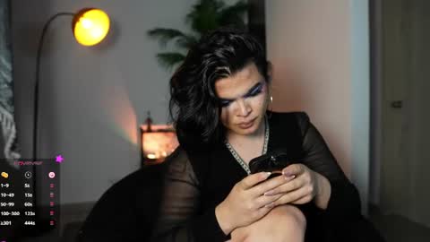 Snapshot of artechloe chatting on 06-15-26, 12:57 Chloe online show from 06-15-26, 12:57