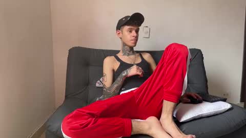   online show from 03-12-25, 05:49