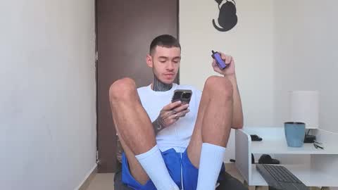   online show from 11-28-25, 12:52