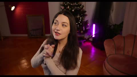 Snapshot of artegirlx chatting on 01-18-25, 07:58 Maya online show from 01-18-25, 07:58