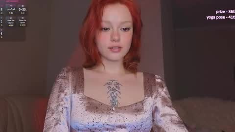 Snapshot of artemisa_meows chatting on 12-25-24, 10:37 SEE U THURSDAY online show from 12-25-24, 10:37