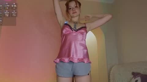 Snapshot of artemisa_meows chatting on 02-20-25, 10:04 SEE U THURSDAY online show from 02-20-25, 10:04