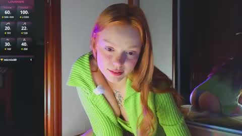 Snapshot of artemisa_meows chatting on 03-05-25, 08:00 SEE U THURSDAY online show from 03-05-25, 08:00