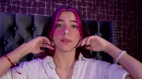 artemisablake online show from 10-22-25, 05:13