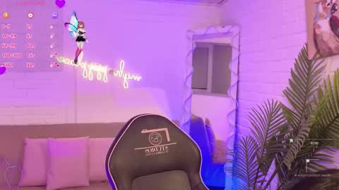 Snapshot of artemiss_tay chatting on 11-07-25, 07:25 artemiss_tay online show from 11-07-25, 07:25