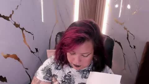 Snapshot of arthemisa_tayy chatting on 07-29-26, 06:11 Arthemisa online show from 07-29-26, 06:11