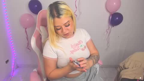 Val online show from 11-24-25, 01:16