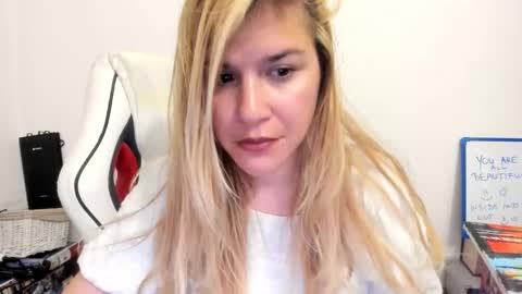 MIA online show from 09-11-25, 09:15