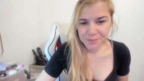 MIA online show from 10-08-25, 08:56