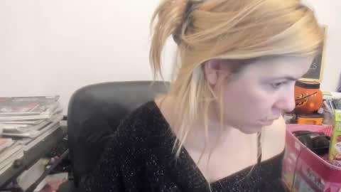 MIA online show from 03-31-26, 10:26